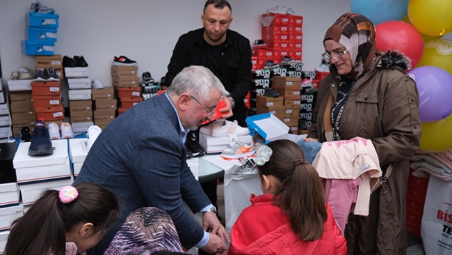 BELEDİYE ÇOCUKLARIN YÜZÜNÜ GÜLDÜRDÜ